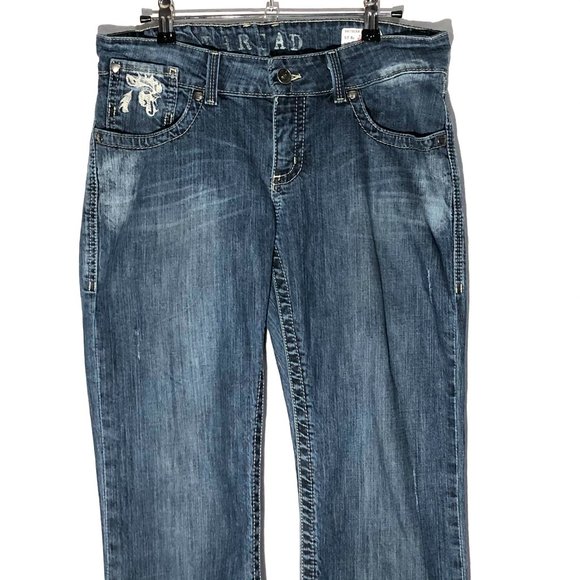 Southern Thread The Rumor Bootcut Jeans Size 30 - Picture 3 of 9